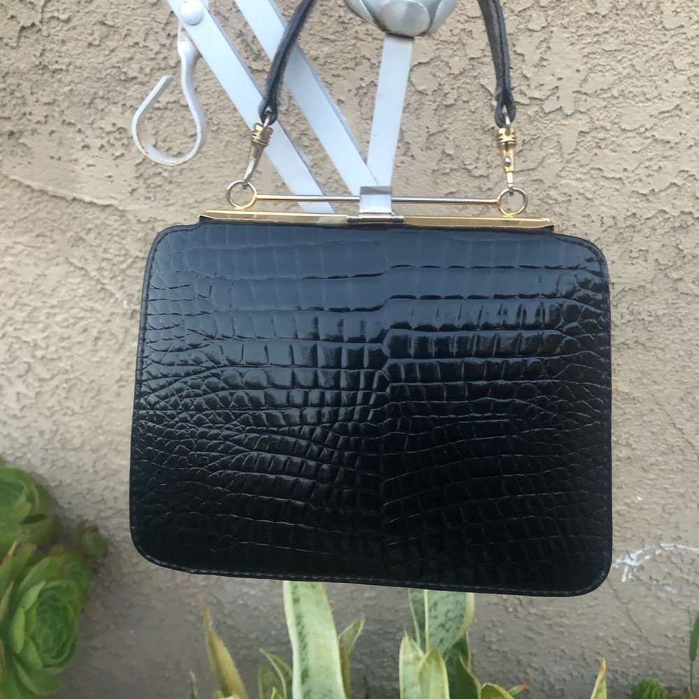 Vintage black purse!